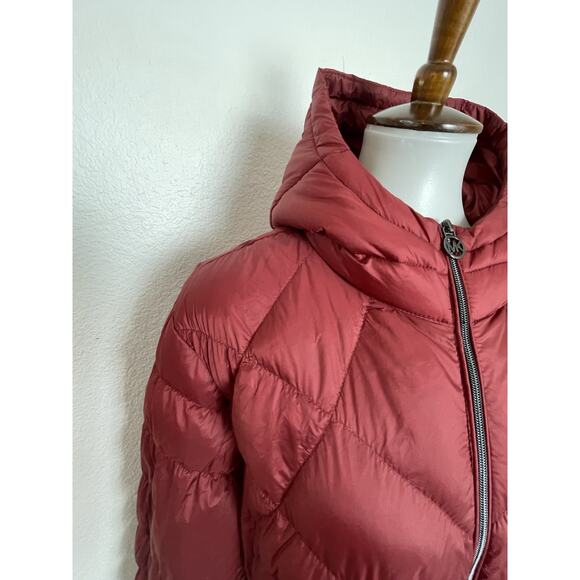 Michael Kors Puffer Jacket Hoodie Down Fill Burgundy FLAW - Picture 6 of 16